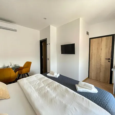 Apartment Astraluxe *