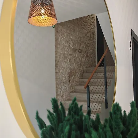 Astraluxe Apartman